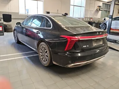 Hongqi H5 2024, 61300 км, за 89113.36 CNY - фото 4