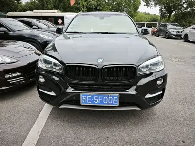 BMW X6 2016, 182000 км, за 97000 CNY