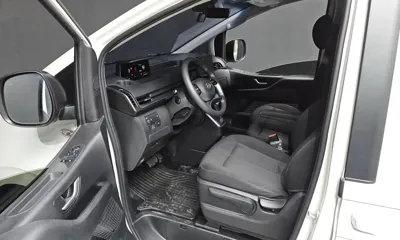 Hyundai Staria 2025, 29833 км, за 26000000 KRW - фото 10