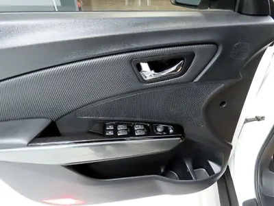KG_Mobility_Ssangyong TIBOLI 2022, 40740 км, за 14700000 KRW - фото 15