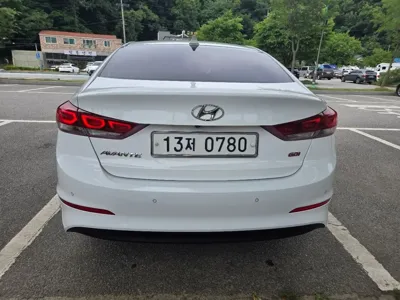 Hyundai Avante 2016, 126000 км, за 9900000 KRW - фото 9