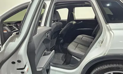 Audi Q4 e-tron 2025, 19755 км, за 45300000 KRW - фото 26