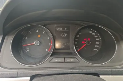 Volkswagen Gran Lavida 2015, 140100 км, за 44377.14 CNY - фото 10