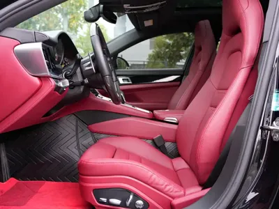 Porsche Panamera 2019, 55000 км, за 419799 CNY - фото 8