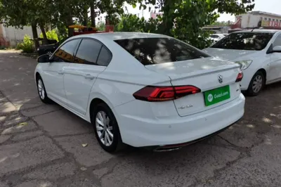 Volkswagen Bora 2020, 94300 км, за 61895.51 CNY