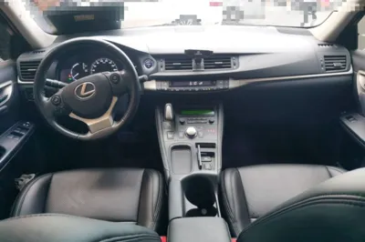 Lexus CT 2014, 78800 км, за 61315.04 CNY - фото 9