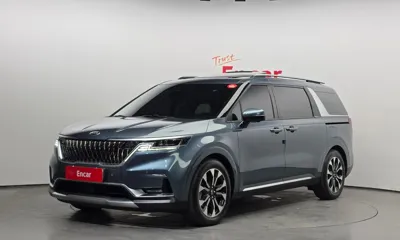 Kia Canival · 2021 год