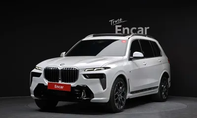 BMW X7 · 2025 год