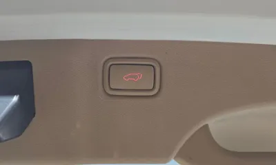 Kia Canival 2019, 158995 км, за 12800000 KRW - фото 16