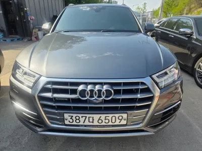 Audi Q5 · 2020 год