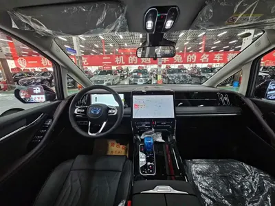 GAC Motor Trumpchi M8 2026, 100 км, за 192800 CNY - фото 11