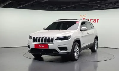Jeep Cherokee · 2019 год