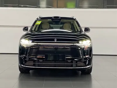 AITO 问界 AITO M9 2025, 500 км, за 428000 CNY
