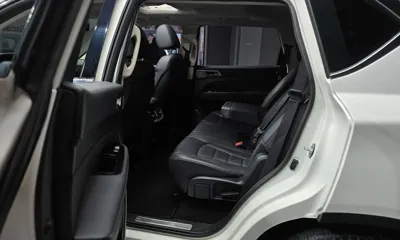 KG_Mobility_Ssangyong Rexton 2018, 143744 км, за 13990000 KRW - фото 12