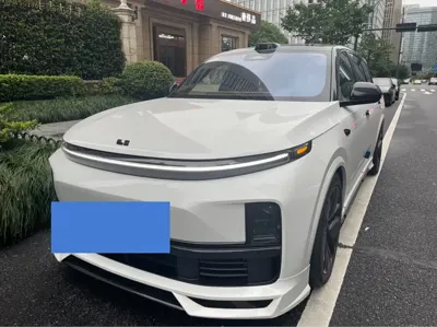 Li Auto Li L7 · 2024 год