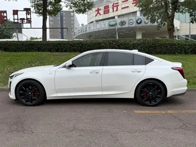 Cadillac CT5 2022, 70000 км, за 119800 CNY