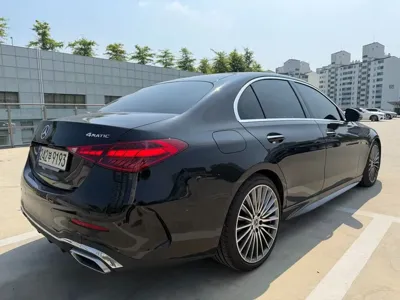 Mercedes-Benz C-Class 2024, 39032 км, за 54000000 KRW