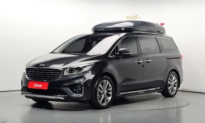 Kia Canival · 2019 год