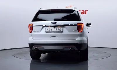 Ford Explorer 2016, 66136 км, за 14790000 KRW