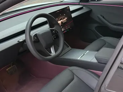 Tesla Model 3 2026, 6000 км, за 165000 CNY - фото 6
