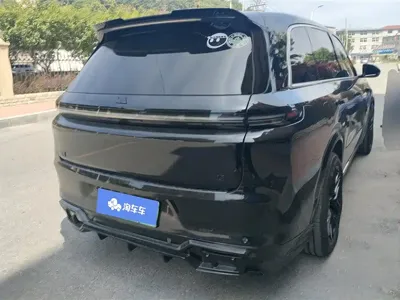 Li Auto Li L8 2024, 71900 км, за 194000 CNY