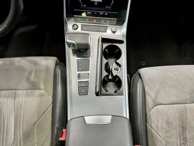 Audi A6L 2022, 26000 км, за 239800 CNY - фото 21