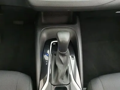 Toyota Corolla 2020, 51200 км, за 55900 CNY - фото 13