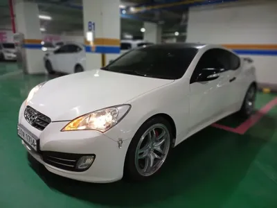 Hyundai Genesis 2009, 210000 км, за 4900000 KRW