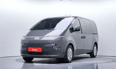 Hyundai Staria · 2025 год