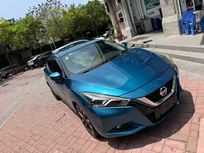Nissan Bluebird 2019, 54000 км, за 36000 CNY