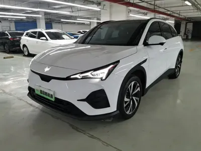 Arcfox Alpha T5 · 2024 год