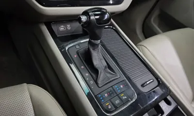 Kia Canival 2016, 191583 км, за 7900000 KRW - фото 9