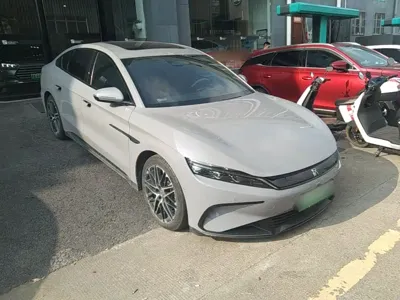 BYD Han 2025, 22799 км, за 134700 CNY