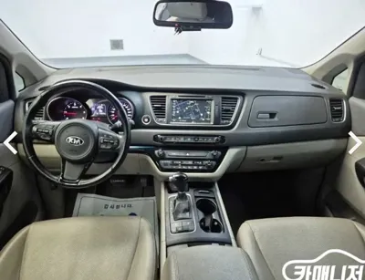 Kia Canival 2015, 174557 км, за 6500000 KRW - фото 7