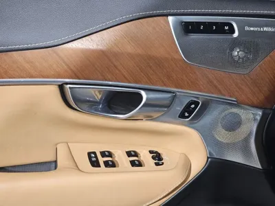 Volvo XC90 2018, 130024 км, за 28990000 KRW - фото 16