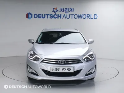 Hyundai i40 · 2012 год