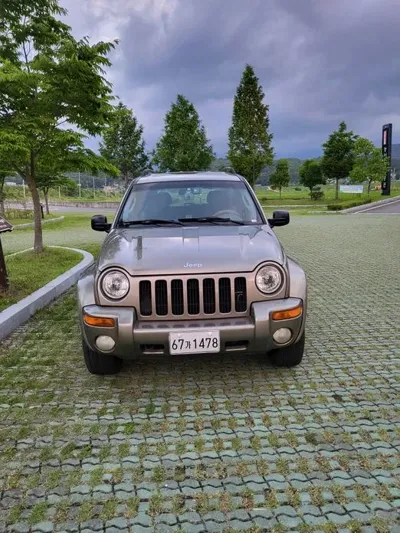 Jeep Cherokee 2003, 248000 км, за 6000000 KRW - фото 5