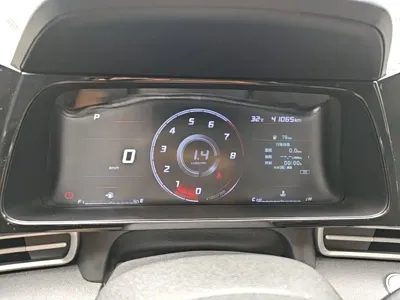 Hyundai Elantra 2021, 41100 км, за 51400 CNY - фото 12
