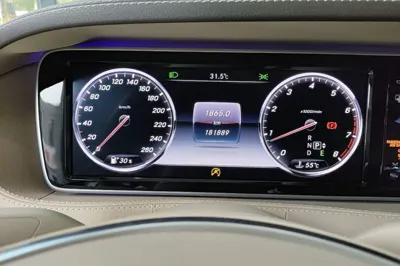 Mercedes-Benz S-Class 2017, 181900 км, за 225053.57 CNY - фото 14