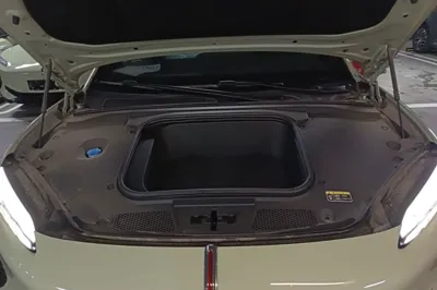 Hongqi EH7 2025, 100 км, за 159126.86 CNY - фото 30