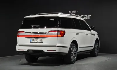 Lincoln Navigator 2021, 66935 км, за 50900000 KRW