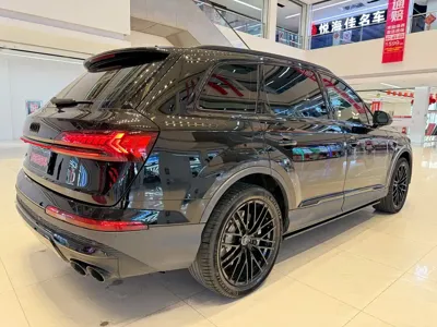 Audi Q7 2024, 90000 км, за 319000 CNY - фото 13