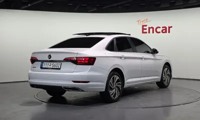 Volkswagen Jetta 2021, 16699 км, за 33500000 KRW