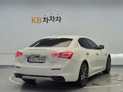 Maserati Ghibli 2021, 51367 км, за 28800000 KRW