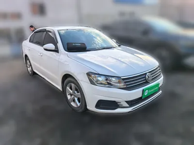 Volkswagen Lavida 2019, 111300 км, за 52160.82 CNY