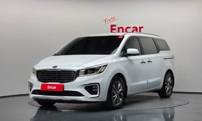 Kia Canival · 2019 год