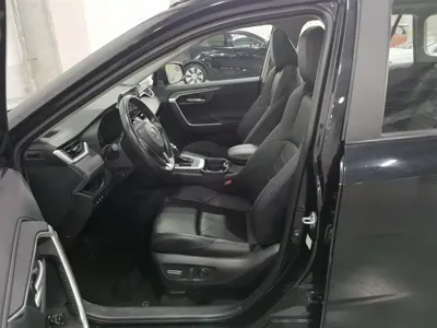 Toyota Wildlander 2024, 31400 км, за 99800 CNY - фото 10