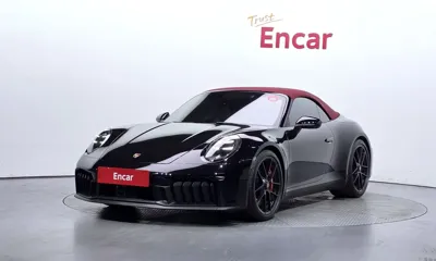 Porsche 911 · 2025 год