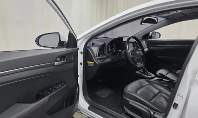 Hyundai Avante 2016, 169753 км, за 6700000 KRW - фото 10