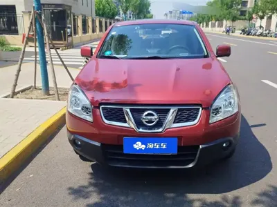 Nissan Qashqai 2012, 72500 км, за 21400 CNY